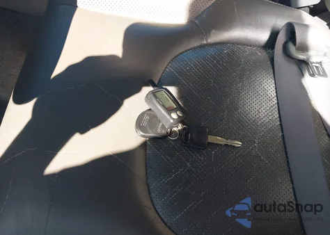 2005 Nissan Frontier Crew Cab Le/Se/Off Road z USA, uszkodzony, nr VIN 1N6AD07W15C420081